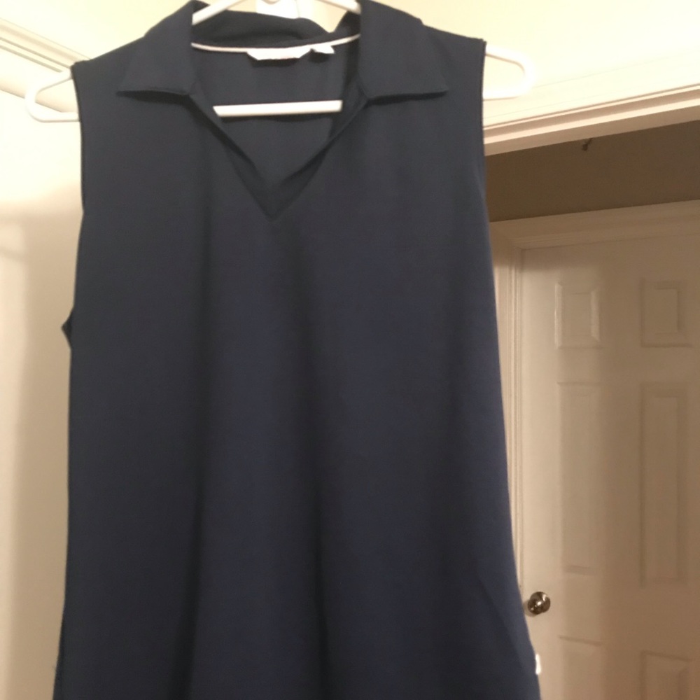 Lady Hagen Medium Navy Blue Sleeveless Golf Polo